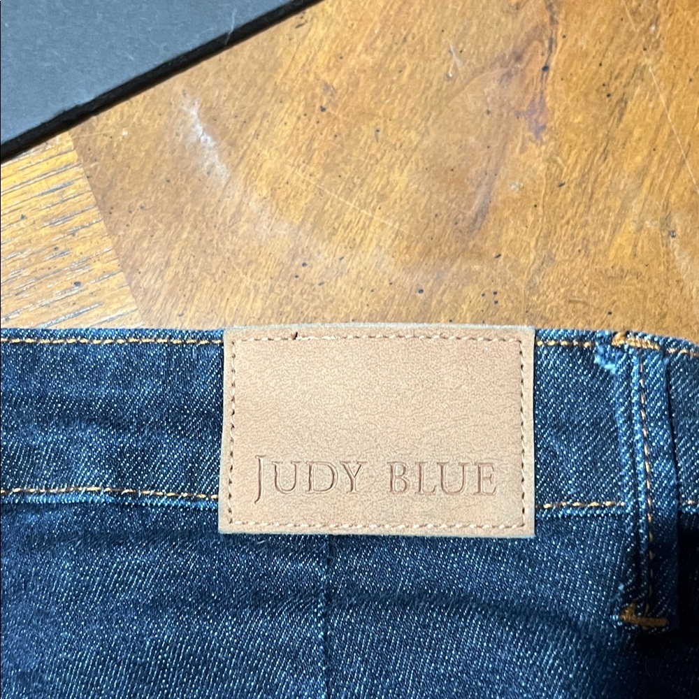 Judy Blue Dark Wash Wide Leg Women’s Jeans - Picture 7 of 9
